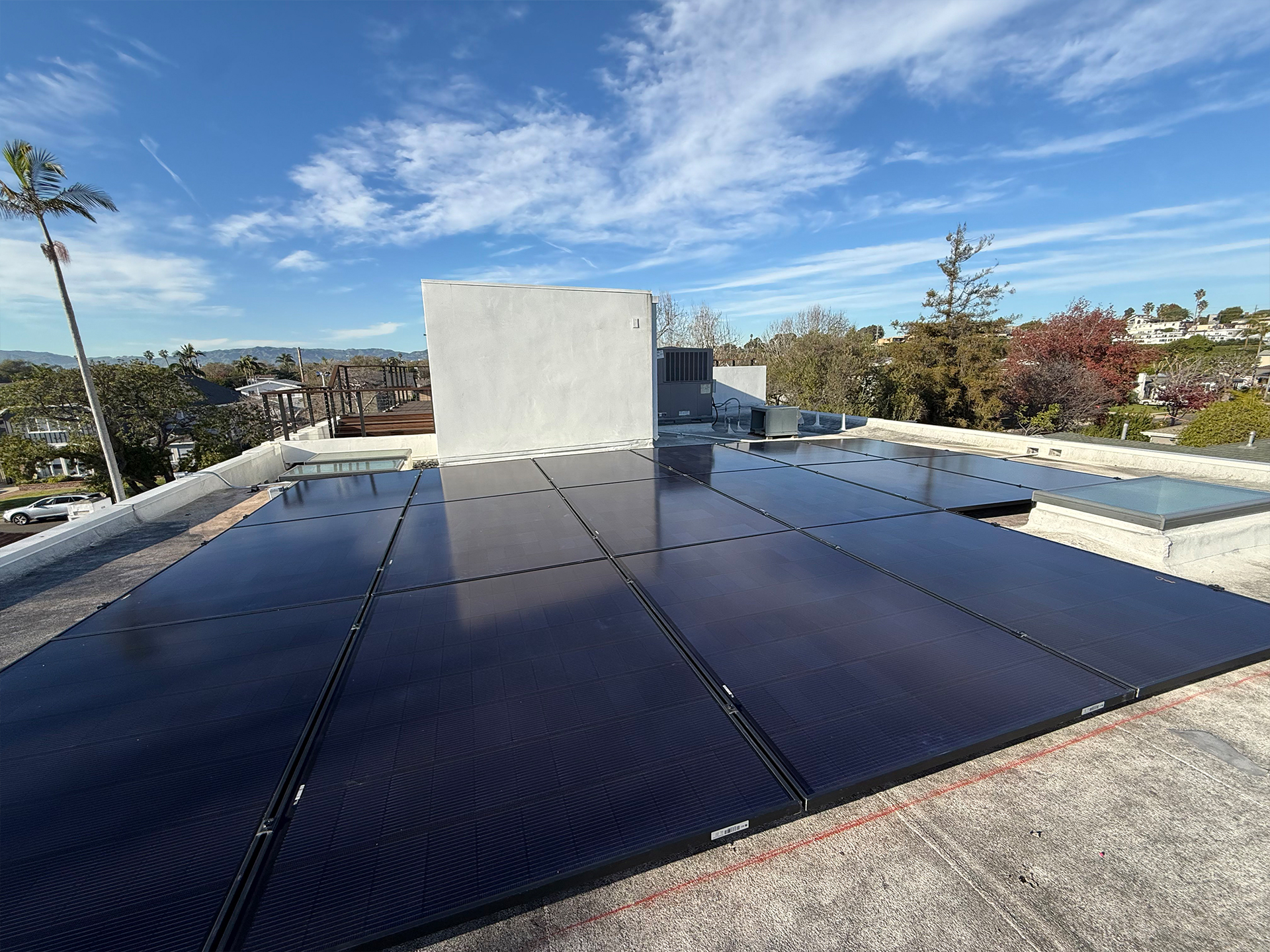 flat roof solar installation